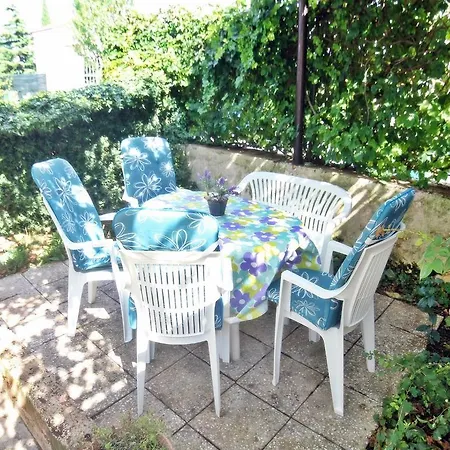 Butkovic 312 Apartamento Pula